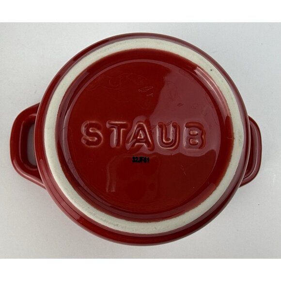 STAUB Ramekin Red Ceramic Casserole Mini Dish w/Lid La Cocotte Kitchen Cookware - Picture 6 of 7